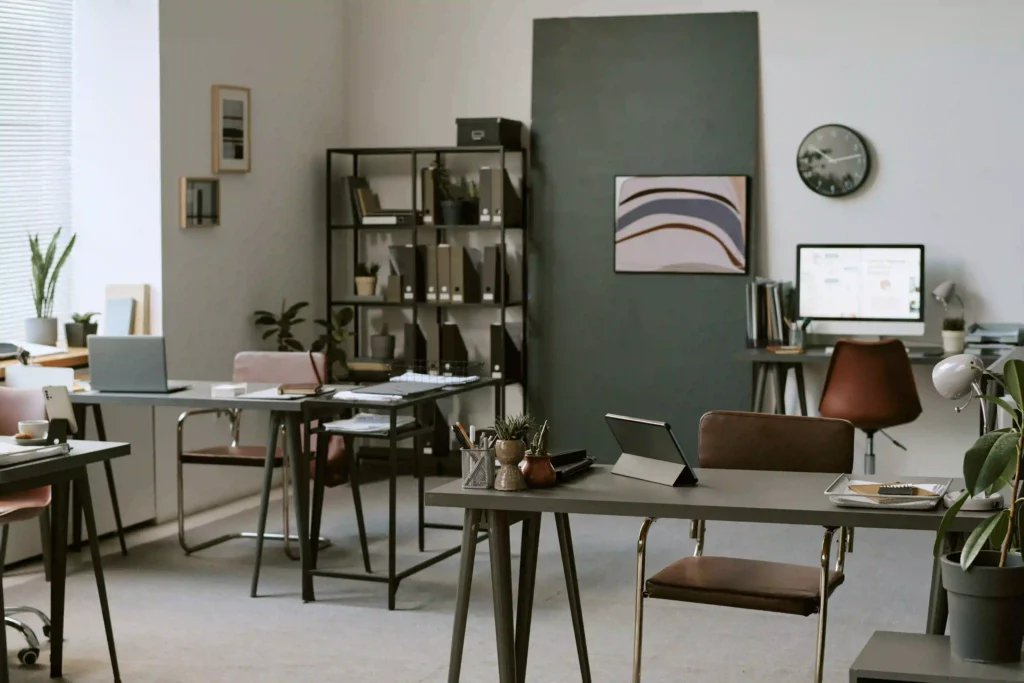 interior kantor modern di Pekanbaru